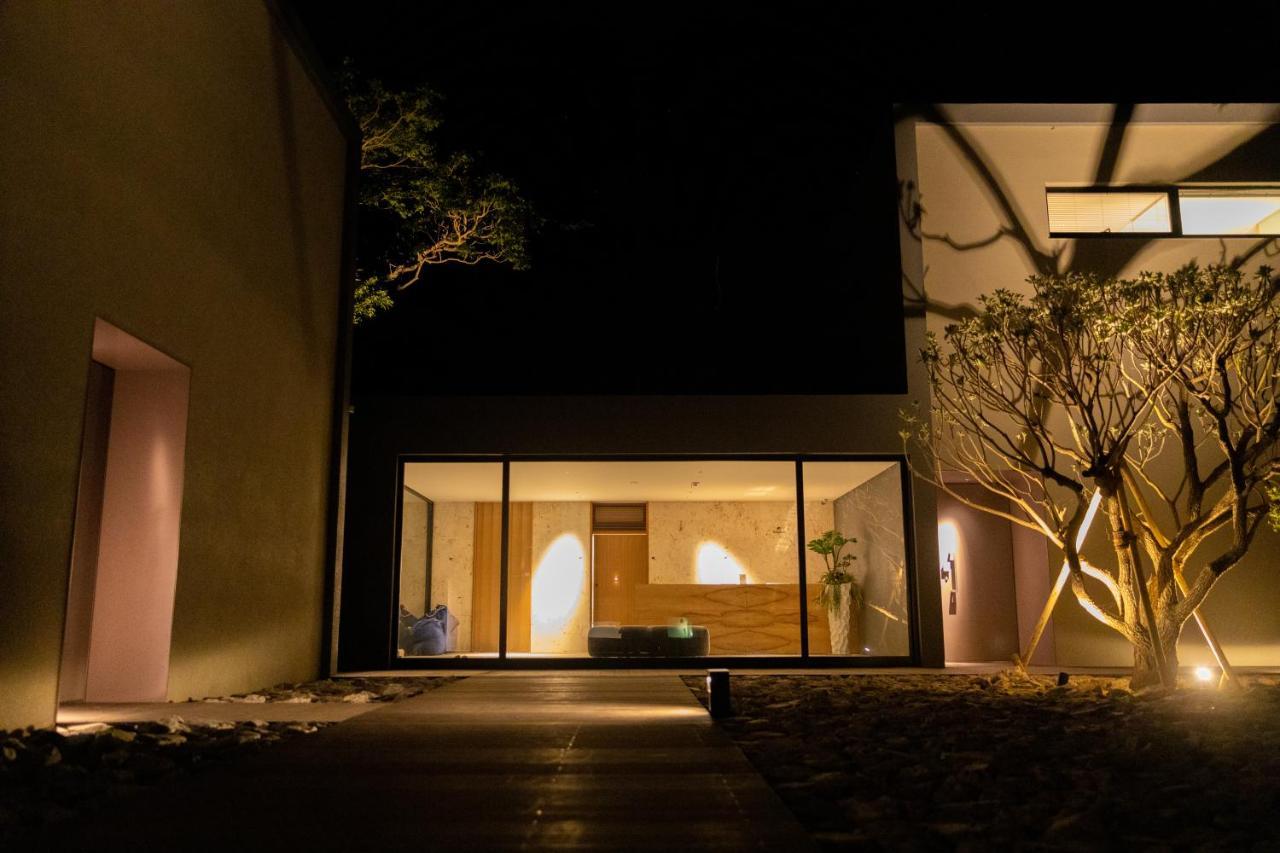 Villa Speciale Motobu Bagian luar foto